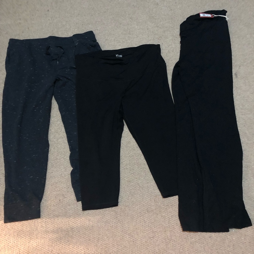 Women’s workout bottoms lot